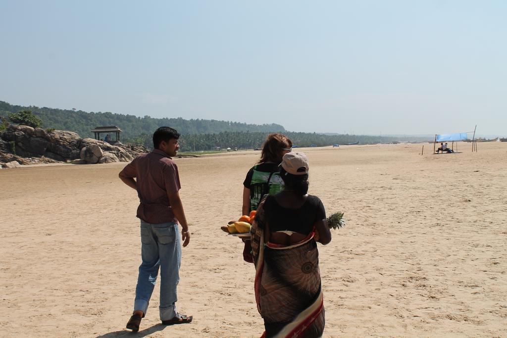 Sun Tara Beach Resort Kovalam Exterior foto